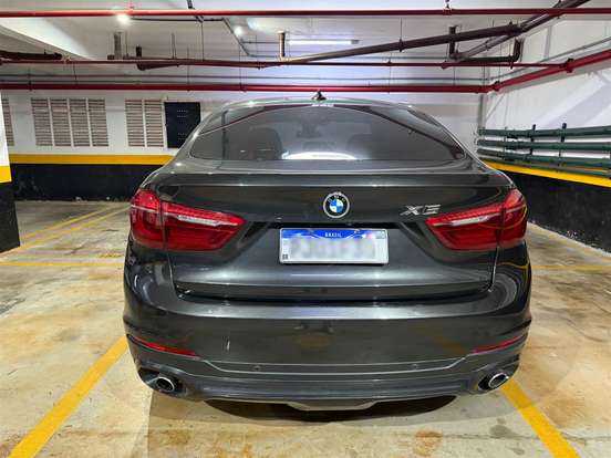 BMW-X6-2015