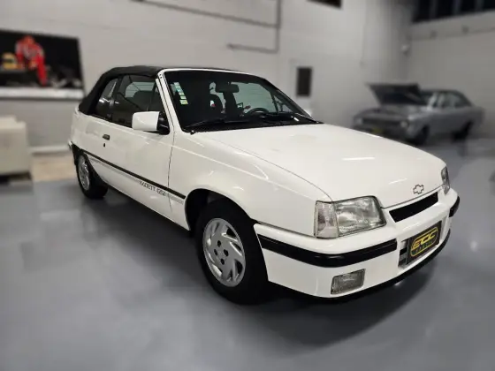 CHEVROLET KADETT 2.0 MPFI GSI CONVERSIVEL 8V GASOLINA 2P MANUAL CHEVROLET KADETT 2.0 MPFI GSI CONVERSIVEL 8V GASOLINA 2P MANUAL