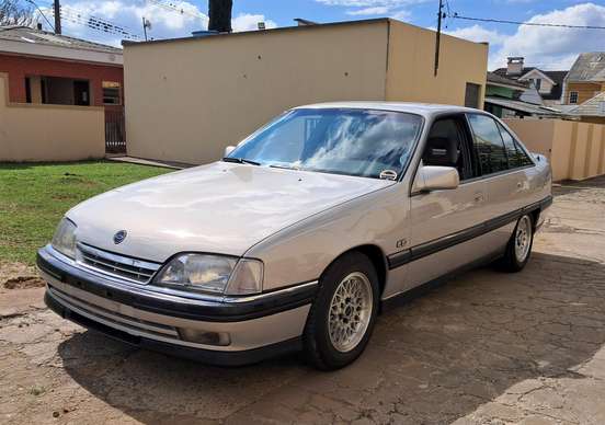 CHEVROLET-OMEGA-1993