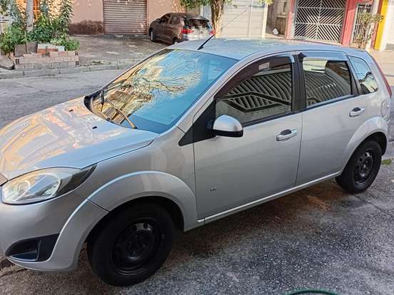 FORD-FIESTA-1.0 ROCAM SE 8V FLEX 4P MANUAL FORD-FIESTA-2014
