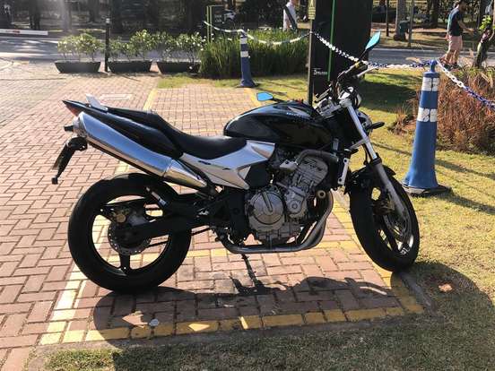 HONDA-CB 600F HORNET HONDA-CB 600F HORNET-2006