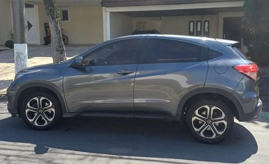 HONDA-HR-V-2017