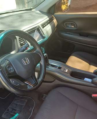 HONDA-HR-V-2017