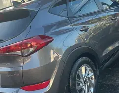 HYUNDAI TUCSON 1.6 16V T-GDI GASOLINA GLS ECOSHIFT HYUNDAI TUCSON 1.6 16V T-GDI GASOLINA GLS ECOSHIFT