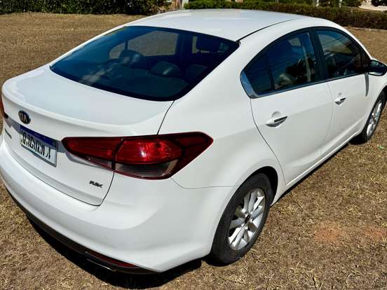KIA-CERATO-1.6 SX 16V FLEX 4P AUTOMÁTICO KIA-CERATO-2018