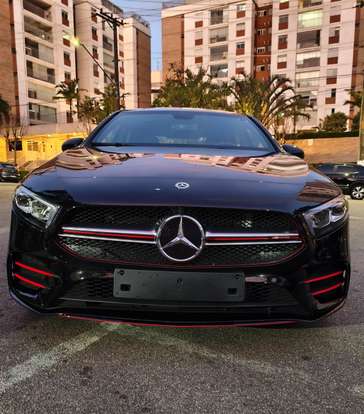 MERCEDES-BENZ-A 35 AMG-2022
