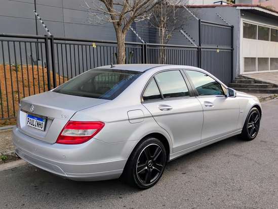 MERCEDES-BENZ-C 180-1.8 CGI CLASSIC 16V TURBO GASOLINA 4P AUTOMÁTICO MERCEDES-BENZ-C 180-2011