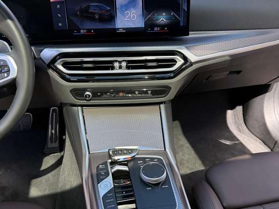 BMW-320i-2.0 16V TURBO FLEX M SPORT AUTOMÁTICO BMW-320i-2024