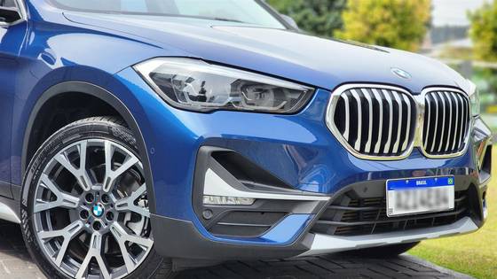 BMW X1 2.0 16V TURBO ACTIVEFLEX SDRIVE20I X-LINE PLUS 4P AUTOMÁTICO