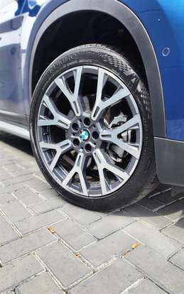 BMW-X1-2.0 16V TURBO ACTIVEFLEX SDRIVE20I X-LINE PLUS 4P AUTOMÁTICO BMW-X1-2022
