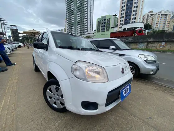 FIAT UNO 1.0 EVO VIVACE 8V FLEX 4P MANUAL