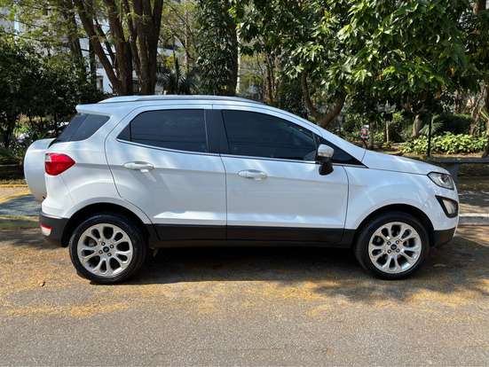 FORD-ECOSPORT-2018