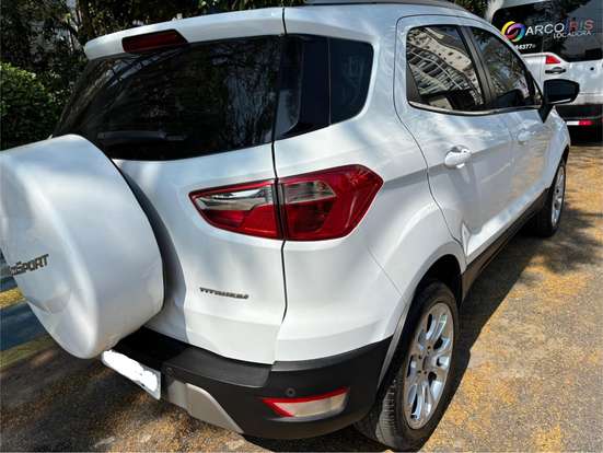 FORD-ECOSPORT-2018