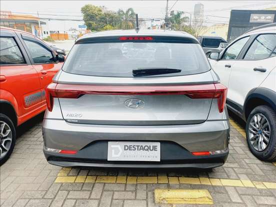 HYUNDAI-HB20-2023