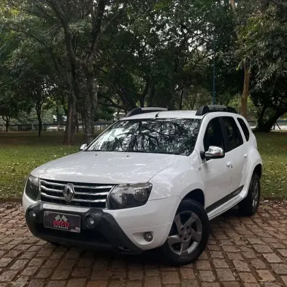 RENAULT DUSTER 2.0 DYNAMIQUE 4X2 16V FLEX 4P AUTOMÁTICO