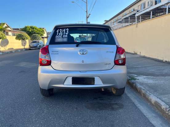 TOYOTA-ETIOS-2013
