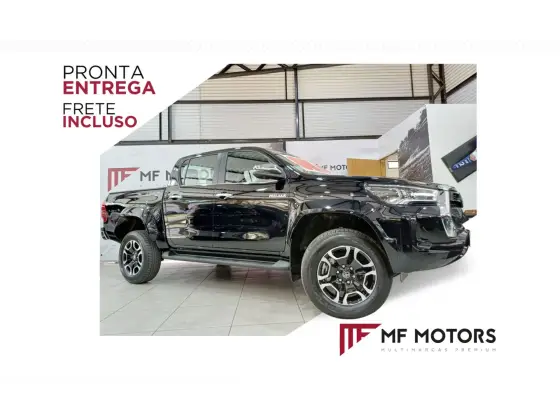 TOYOTA HILUX 2.8 D-4D TURBO DIESEL CD SRX PLUS 4X4 AUTOMÁTICO TOYOTA HILUX 2.8 D-4D TURBO DIESEL CD SRX PLUS 4X4 AUTOMÁTICO