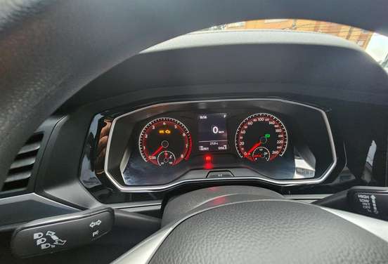 VOLKSWAGEN-JETTA-1.4 250 TSI TOTAL FLEX COMFORTLINE TIPTRONIC VOLKSWAGEN-JETTA-2018