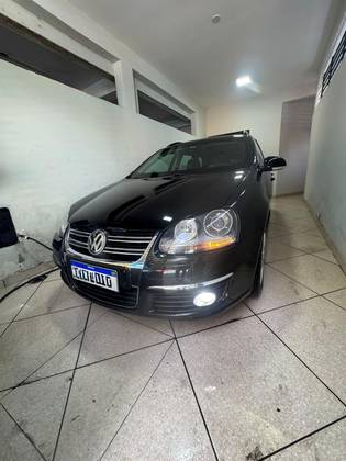 VOLKSWAGEN JETTA 2.5 I VARIANT 20V 170CV GASOLINA 4P TIPTRONIC