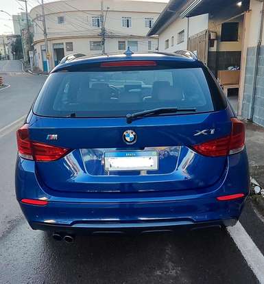 BMW-X1-2012