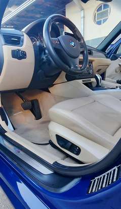 BMW-X1-2012