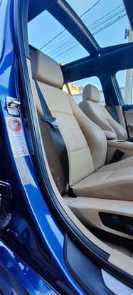 BMW-X1-2012