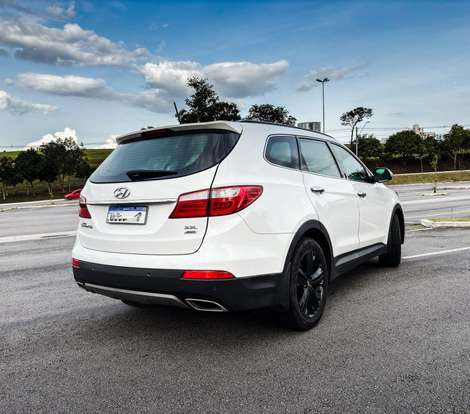 HYUNDAI-GRAND SANTA FÉ-3.3 MPFI V6 4WD GASOLINA 4P AUTOMÁTICO HYUNDAI-GRAND SANTA FÉ-2015