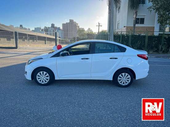 HYUNDAI-HB20S-1.0 UNIQUE 12V FLEX 4P MANUAL HYUNDAI-HB20S-2019
