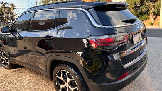 JEEP-COMPASS-2024