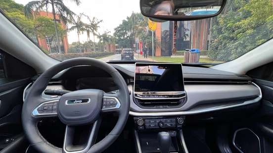 JEEP-COMPASS-2024