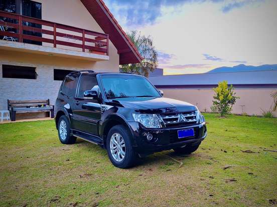 MITSUBISHI-PAJERO FULL-3.8 HPE 4X4 V6 24V GASOLINA 2P AUTOMÁTICO MITSUBISHI-PAJERO FULL-2013