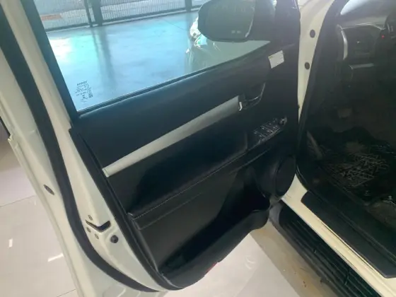 TOYOTA HILUX 2.8 SRX 4X4 CD 16V DIESEL 4P AUTOMÁTICO