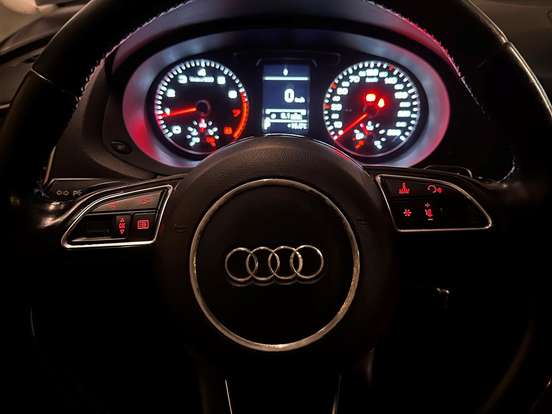 AUDI-Q3-1.4 TFSI ATTRACTION PLUS FLEX 4P S TRONIC AUDI-Q3-2016