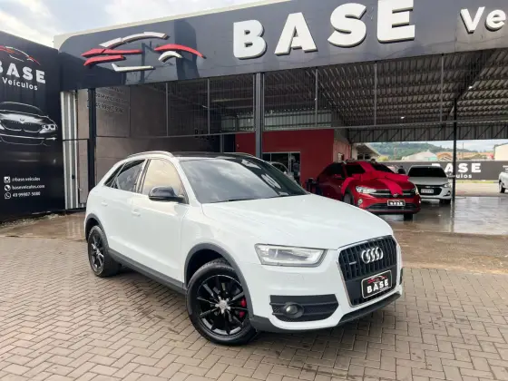 AUDI Q3 2.0 TFSI AMBITION QUATTRO 4P GASOLINA S TRONIC