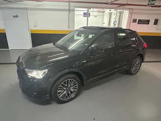 AUDI-Q3-2023