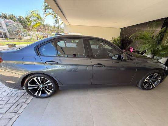 BMW-320i-2018