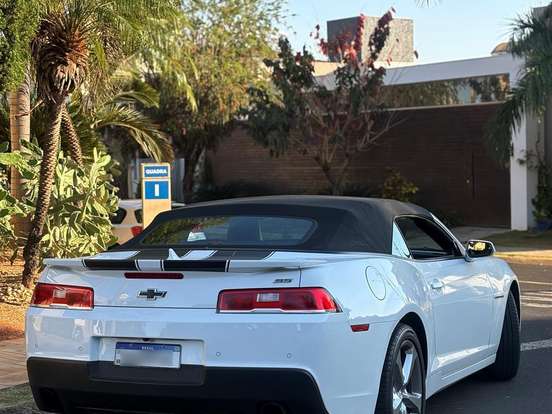 CHEVROLET-CAMARO-6.2 V8 GASOLINA SS CONVERSÍVEL AUTOMÁTICO CHEVROLET-CAMARO-2015