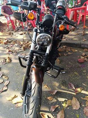 HARLEY-DAVIDSON-SPORTSTER IRON 883-2019