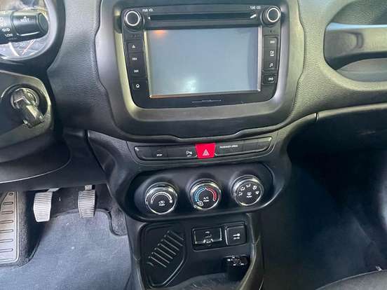 JEEP-RENEGADE-1.8 16V FLEX SPORT 4P MANUAL JEEP-RENEGADE-2017