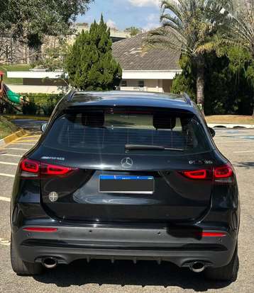 MERCEDES-BENZ-GLA 35 AMG-2022