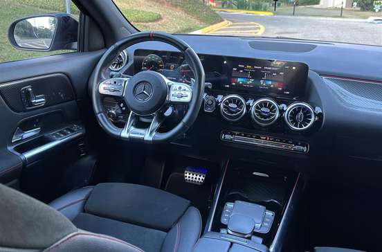 MERCEDES-BENZ-GLA 35 AMG-2.0 CGI GASOLINA 4MATIC SPEEDSHIFT MERCEDES-BENZ-GLA 35 AMG-2022