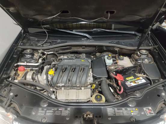 RENAULT-DUSTER-2012