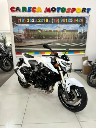 SUZUKI GSR 750A 