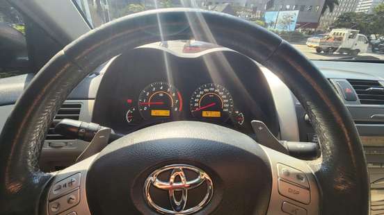TOYOTA-COROLLA-2012