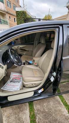 TOYOTA-COROLLA-2012