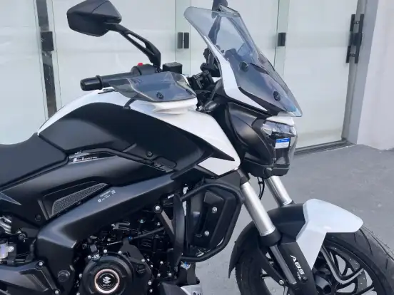 BAJAJ-DOMINAR 400 BAJAJ-DOMINAR 400-2025