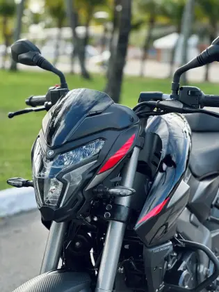 BAJAJ DOMINAR NS160 