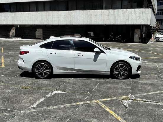 BMW-218i-1.5 TWINTURBO GASOLINA GRAN COUPE SPORT GP STEPTRONIC BMW-218i-2021