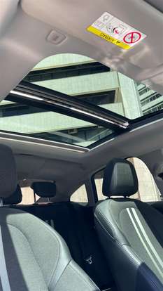 BMW-218i-2021