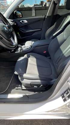 BMW-218i-2021